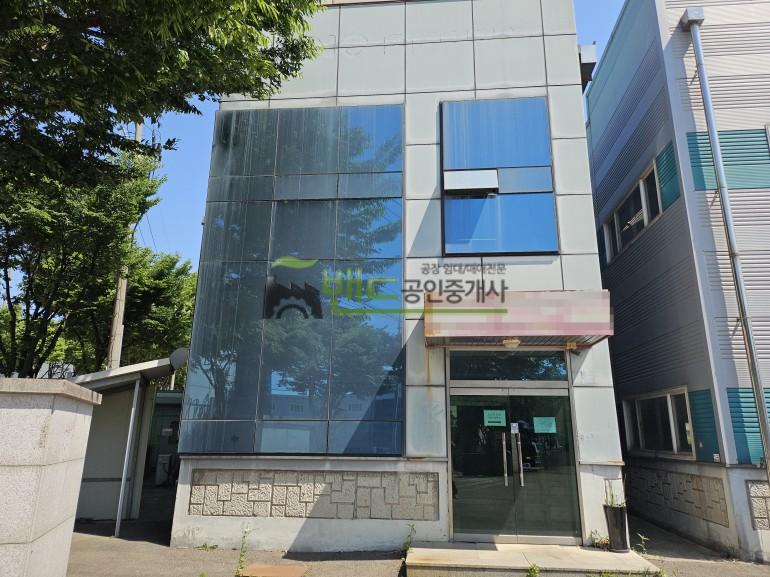 화성시 만세구 향남읍 하길리 공장 월세 발안일반산업단지 향남공장 보증금 15,000/월세 1,500만원 | 10191 사진 5