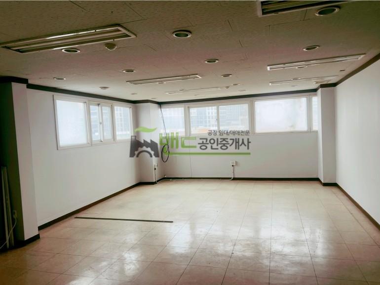 안성시 공도읍 용두리 공장 월세 안성공장임대 고전력 보증금 5,000/월세 500만원 | 10053 사진 4