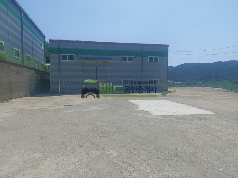 화성공장임대 단독공장 대지 약 449평 건물 약 84평 단독사용 마당넓게 사용가능 내부사무실겸비 남봉담ic인