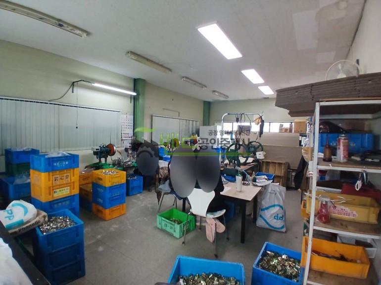 용인시 처인구 남사읍 통삼리 공장 월세 용인공장창고임대 건물90평 보증금 2,000/월세 240만원 | 10920 사진 3
